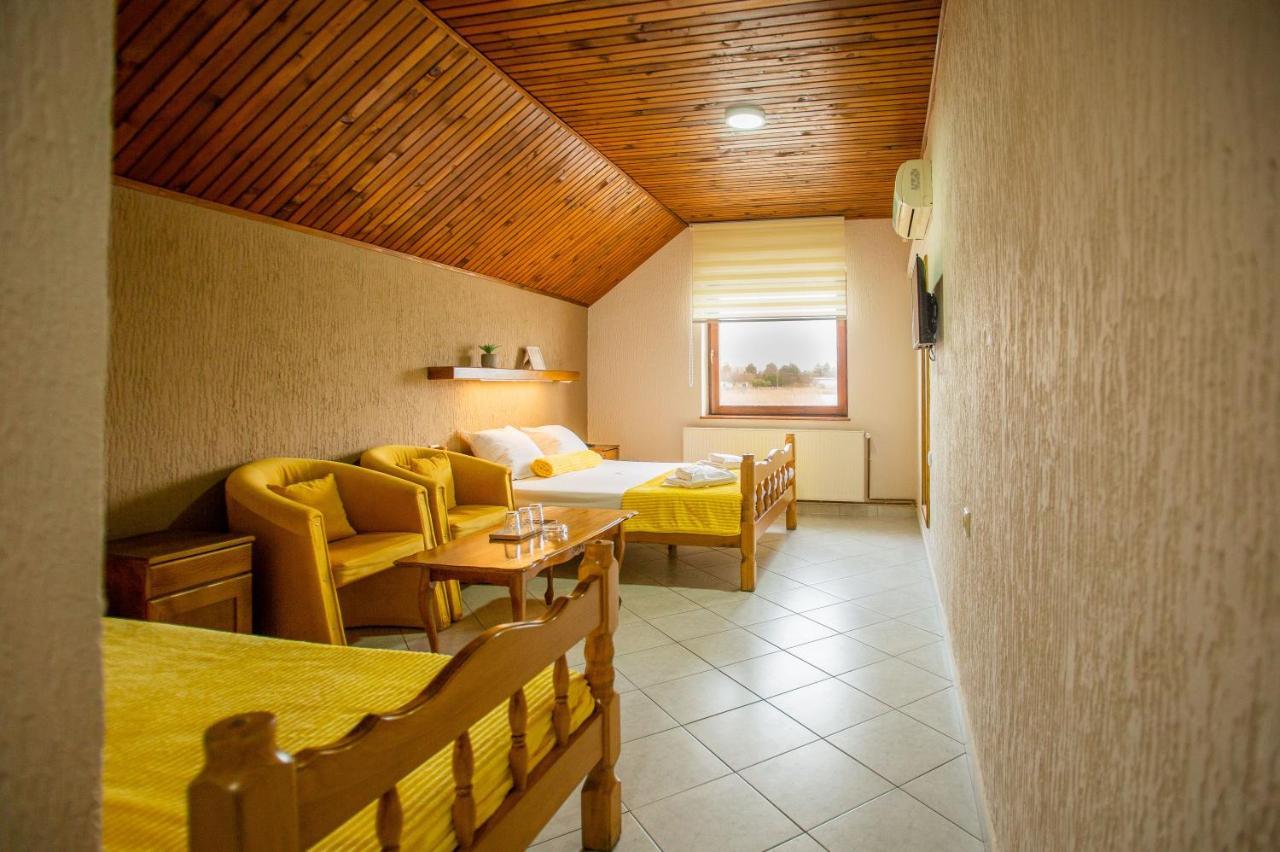 Guest House Vila Alexandar Palic Luaran gambar