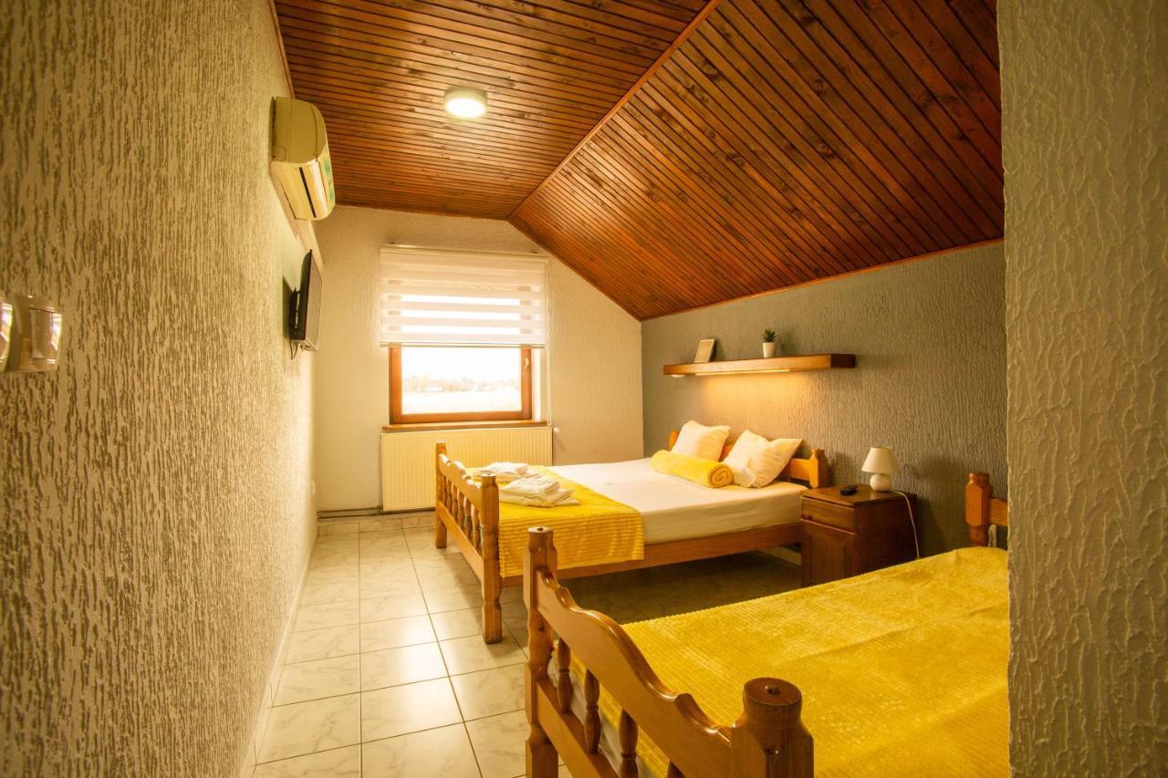Guest House Vila Alexandar Palic Luaran gambar