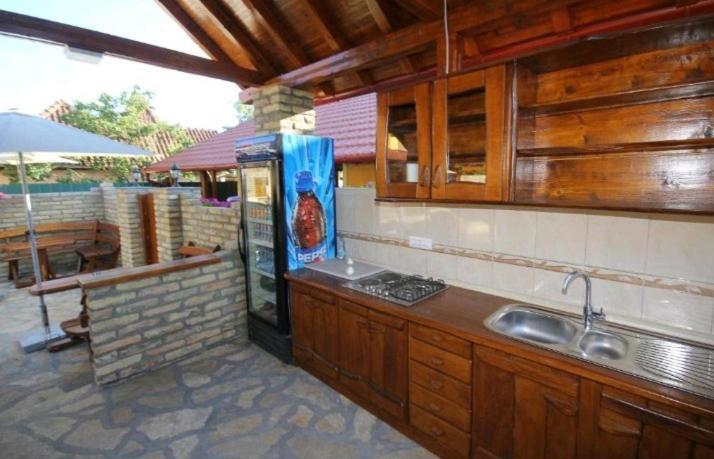 Guest House Vila Alexandar Palic Bilik gambar