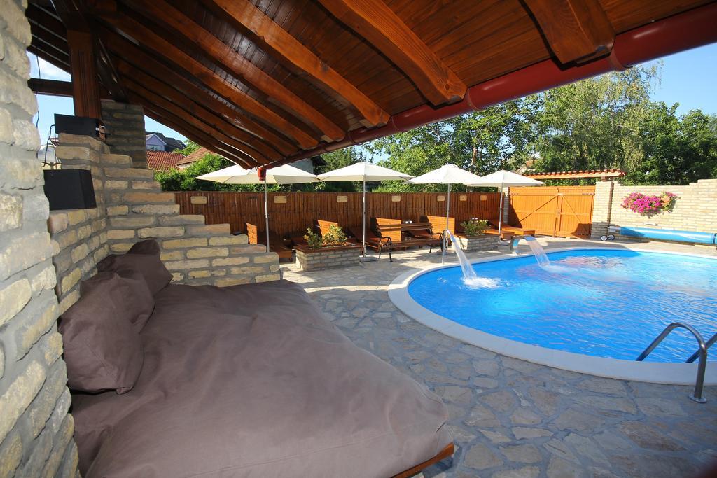 Guest House Vila Alexandar Palic Luaran gambar