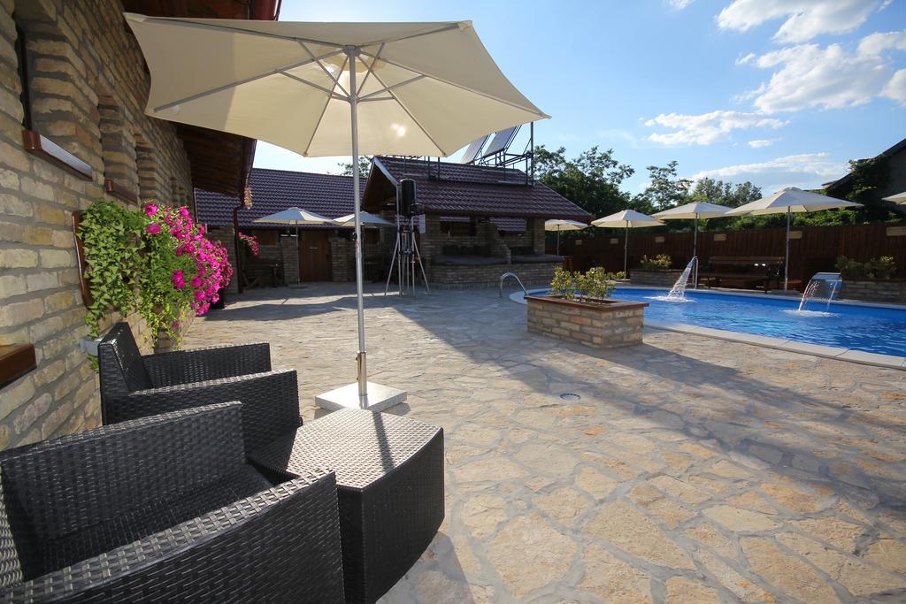Guest House Vila Alexandar Palic Luaran gambar
