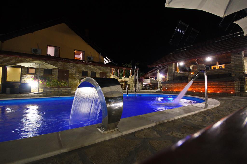 Guest House Vila Alexandar Palic Luaran gambar